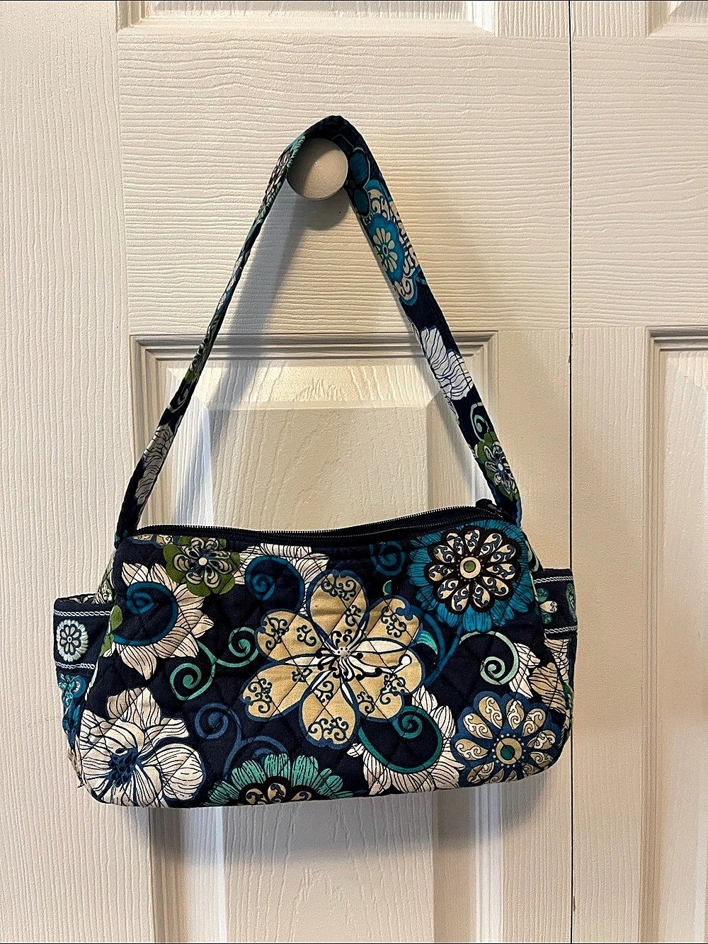 Vera Bradley Original 100 Handbag Floral Shoulder Bag in Blue & Black
